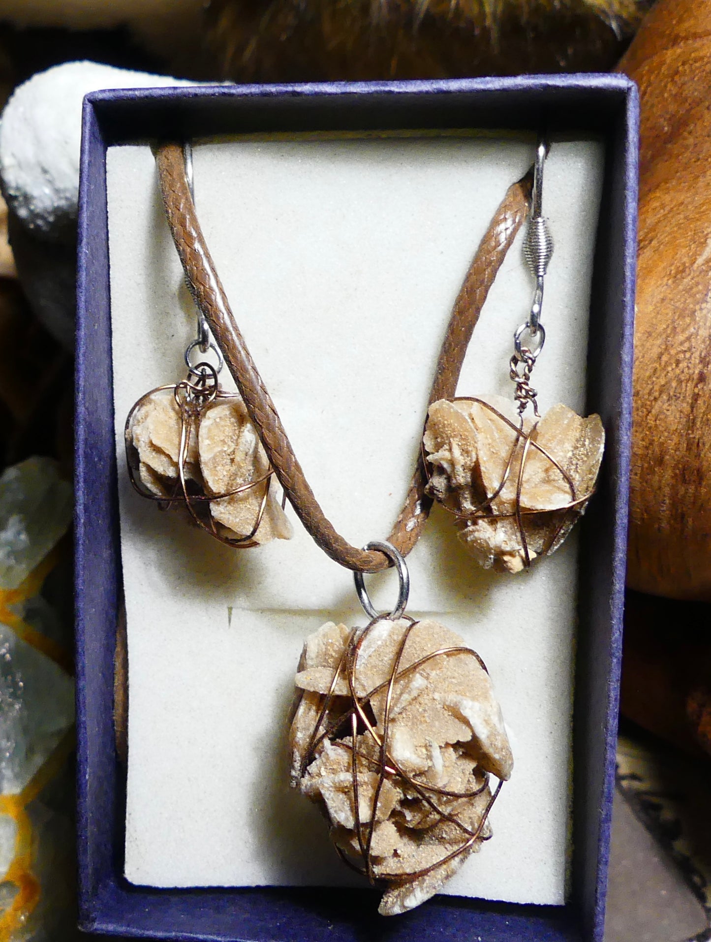 Collier + boucles d'oreilles 3